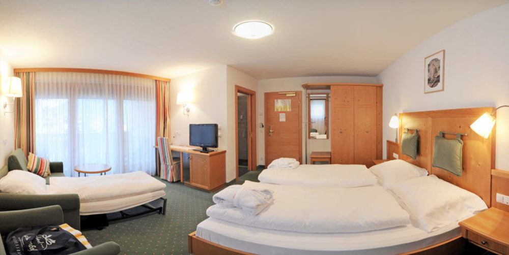 סן ויג'יליו די מרבה Hotel Mirabel מראה חיצוני תמונה