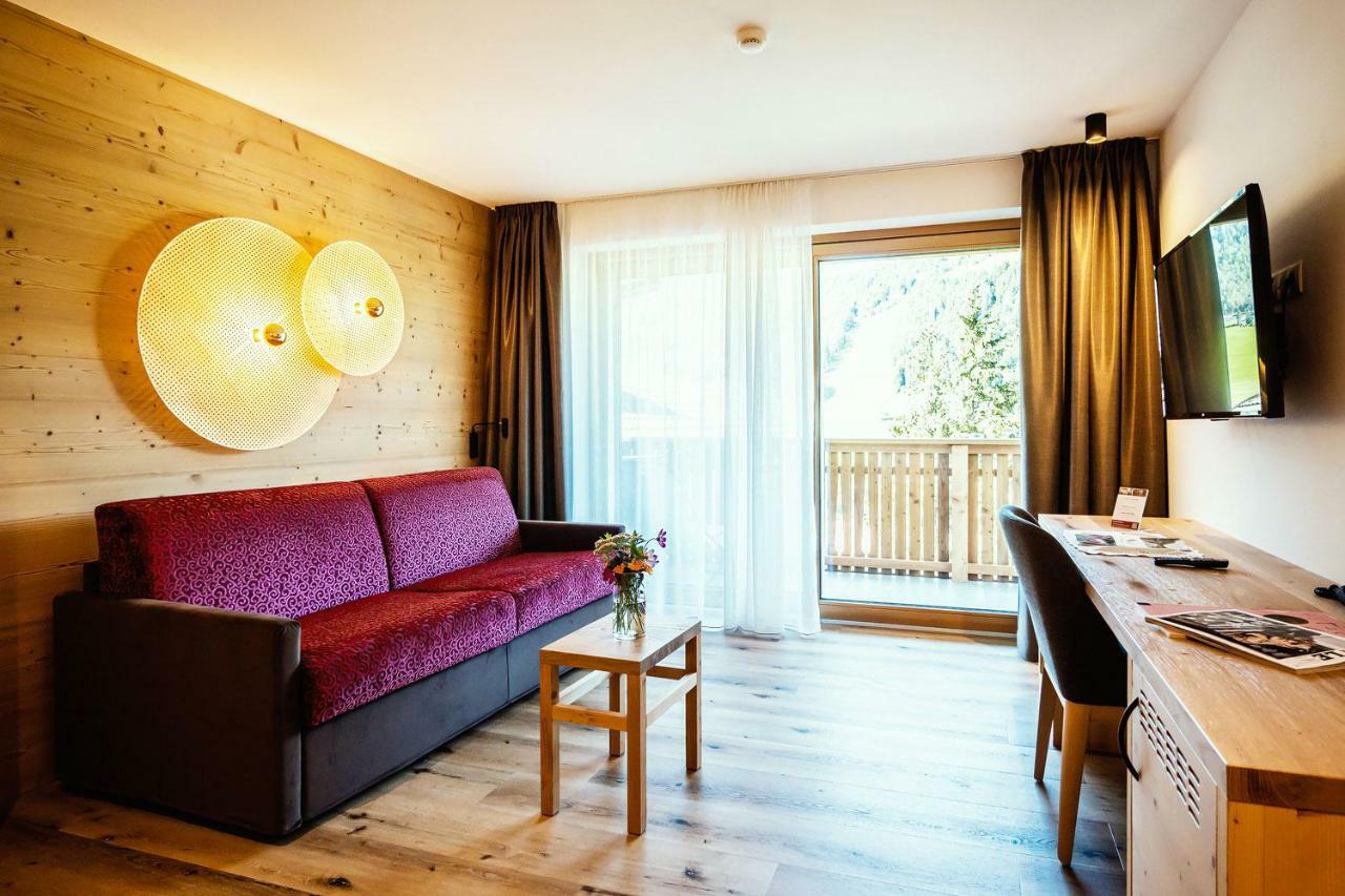 סן ויג'יליו די מרבה Hotel Mirabel מראה חיצוני תמונה